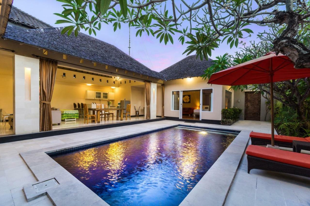 Kamuela Villas Seminyak Buitenkant foto